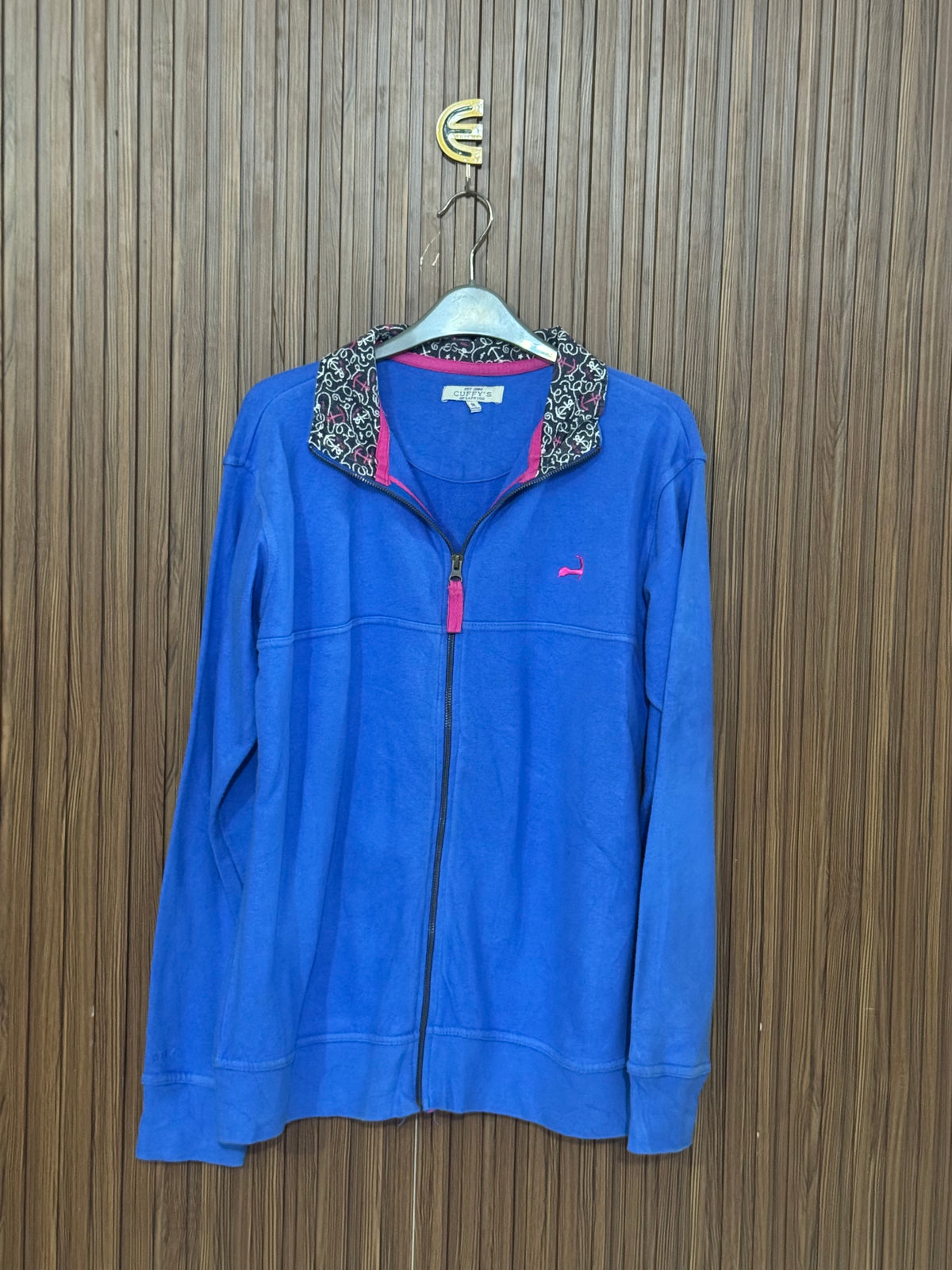 Chest 20 Length 26 Classic Zip