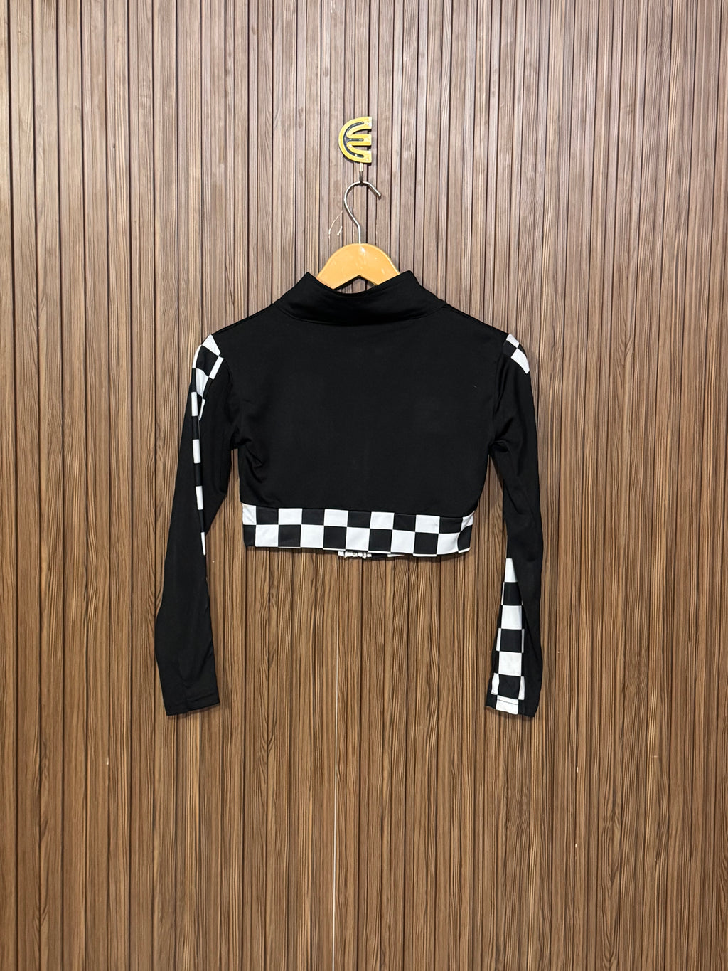 Chest 14 Length 11 Fabric Dryfit Checkered Crop