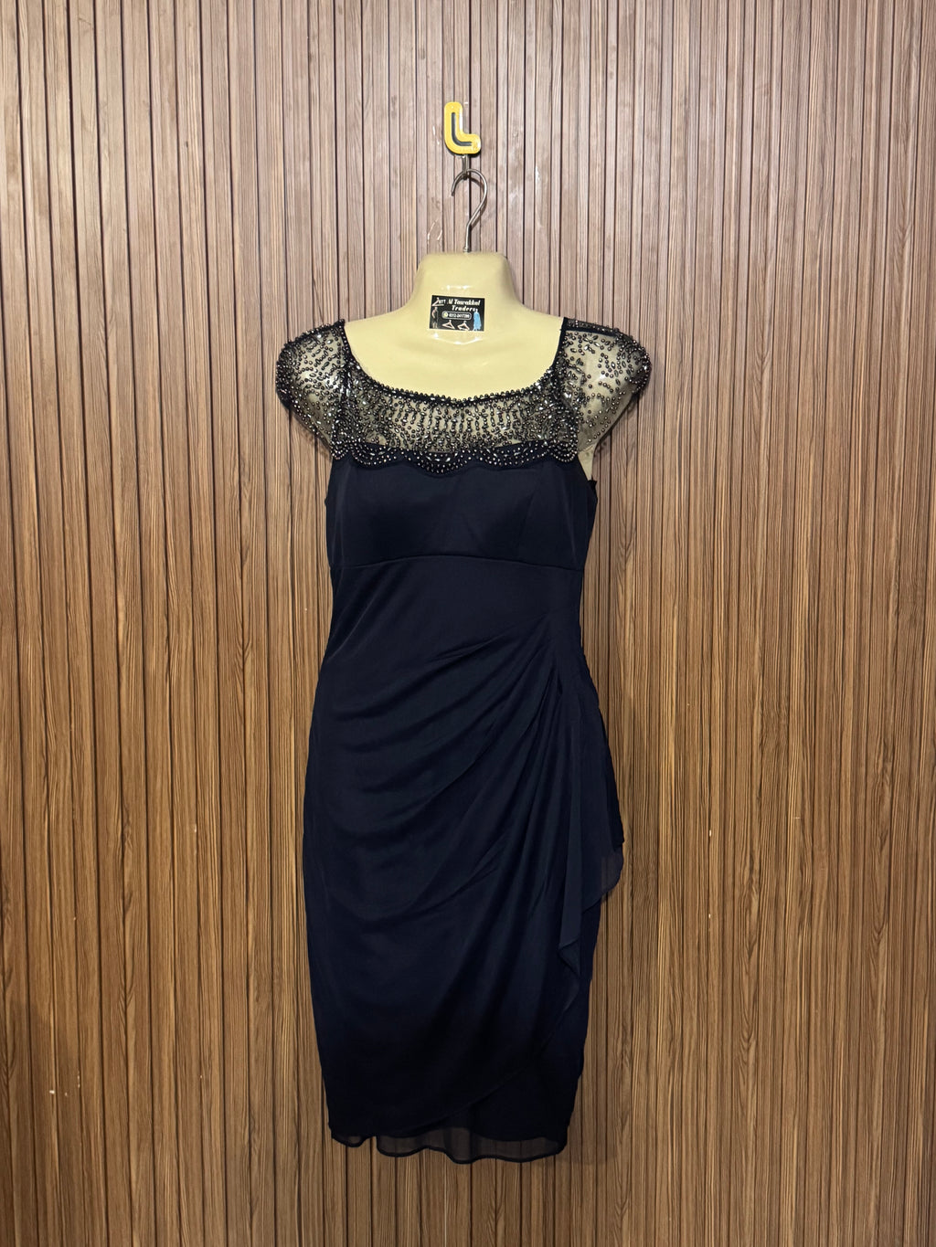 Chest 18 Length 36 Fabric Silk Shifon Pearl Dream