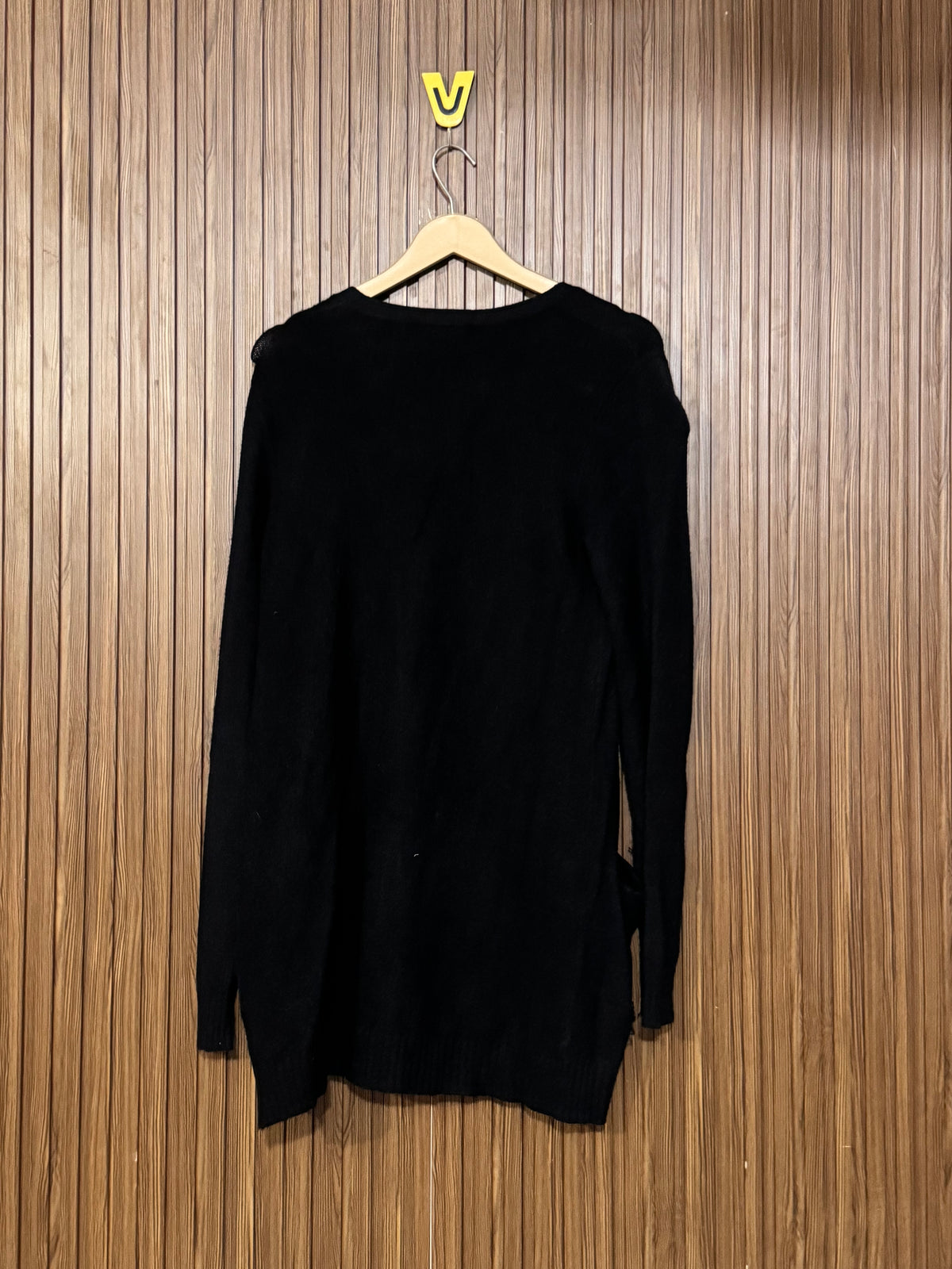 Chest Medium Length 31 Ribbed Top Front Open