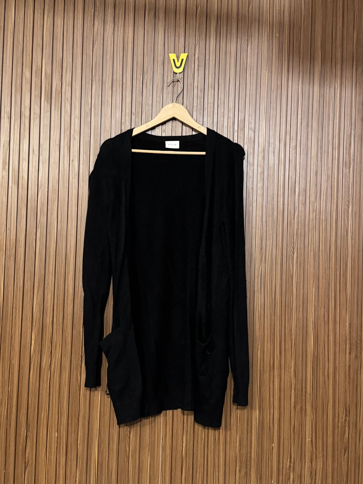 Chest Medium Length 31 Ribbed Top Front Open