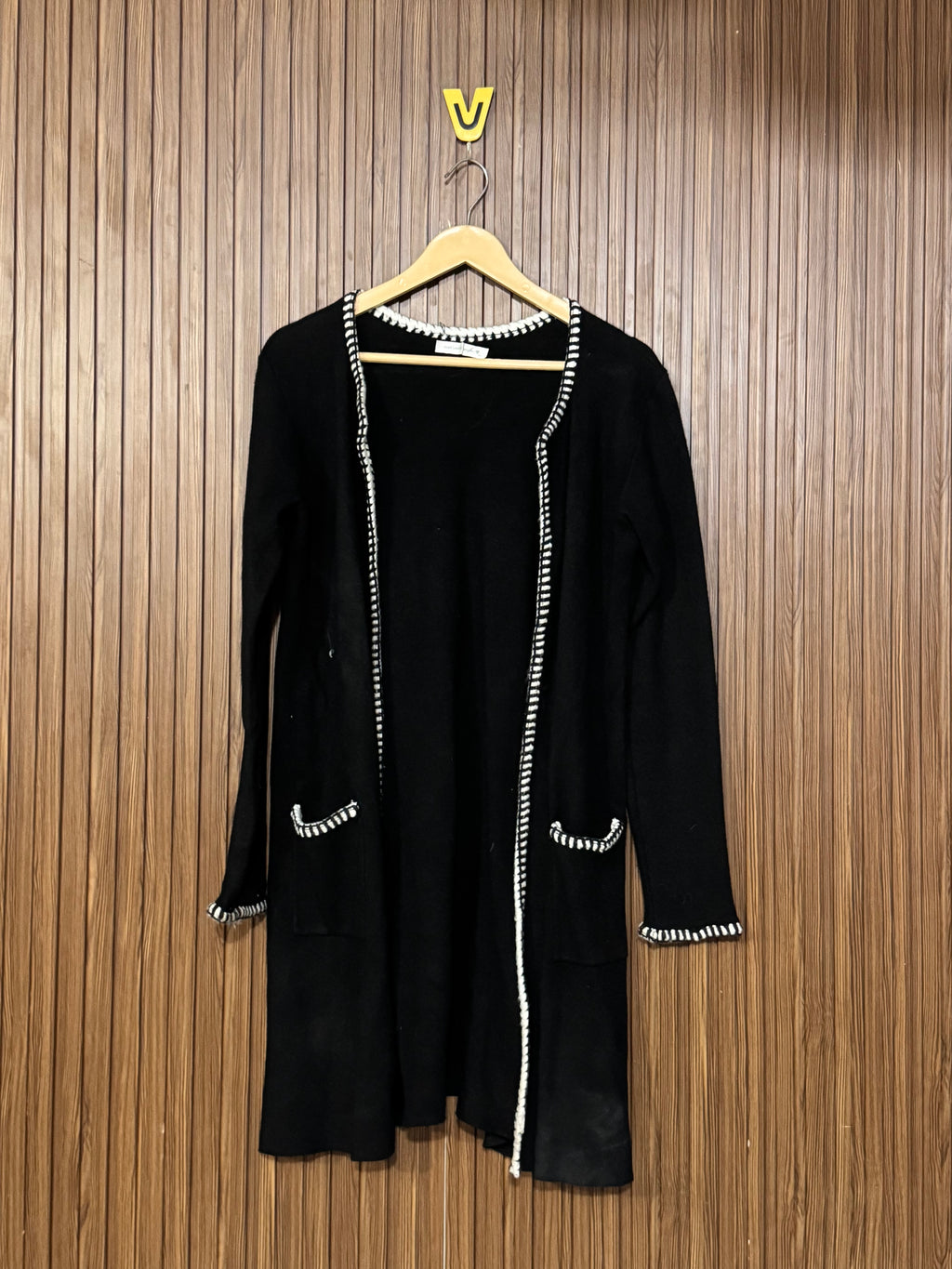 Chest Medium Length 33 Plain Top Front Open
