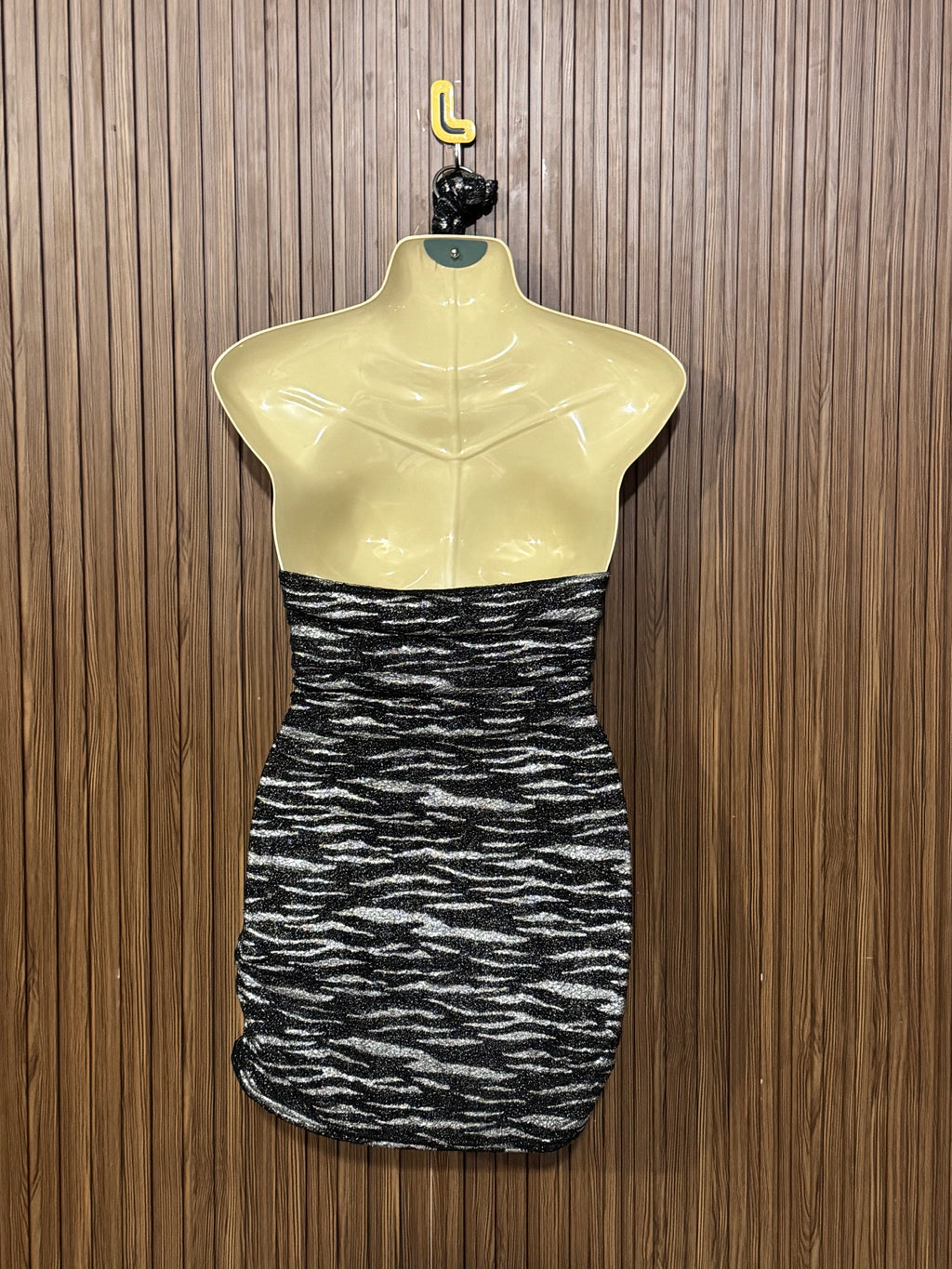 Chest 17 Length 19 Fabric Silk Jorjit Silver Dream