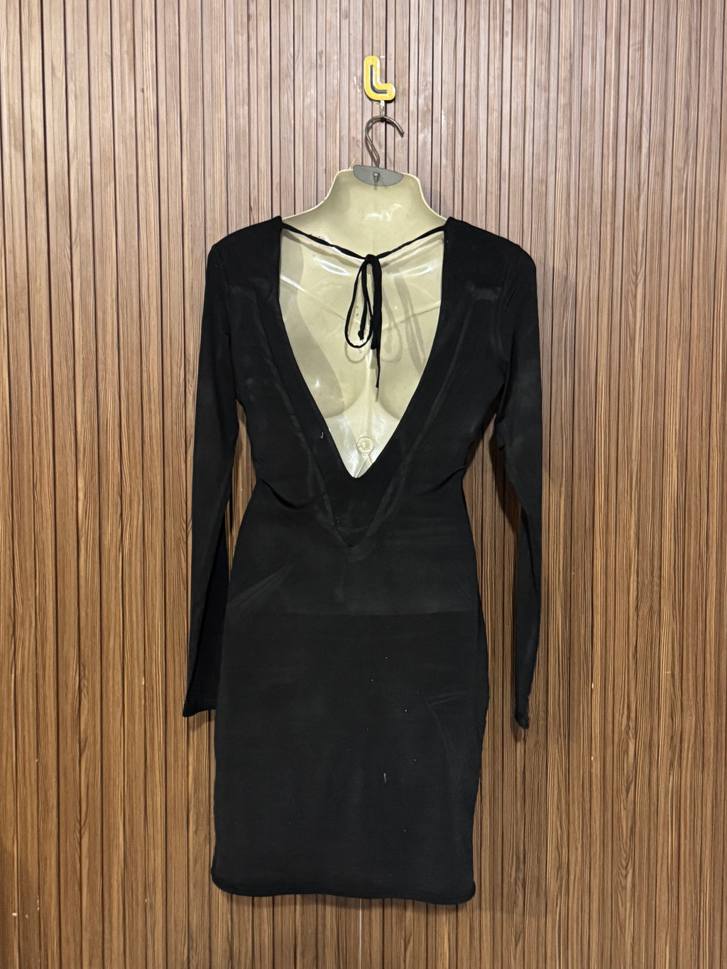 Chest 16 Length 32 Fabric Silk Glam Dream