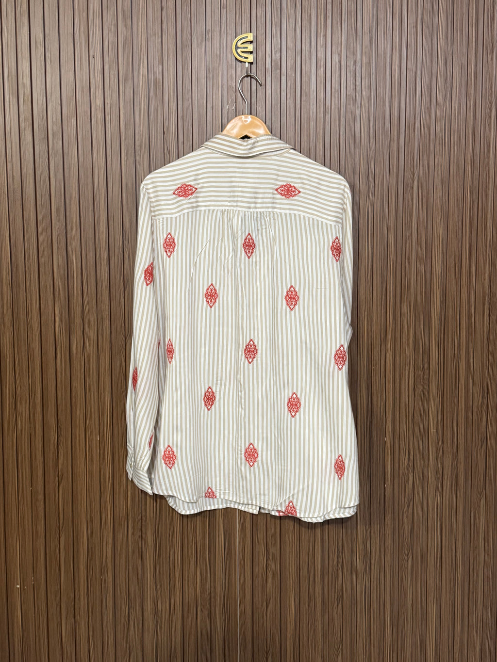 Chest 24 Length 28 Fabric Silk White Top