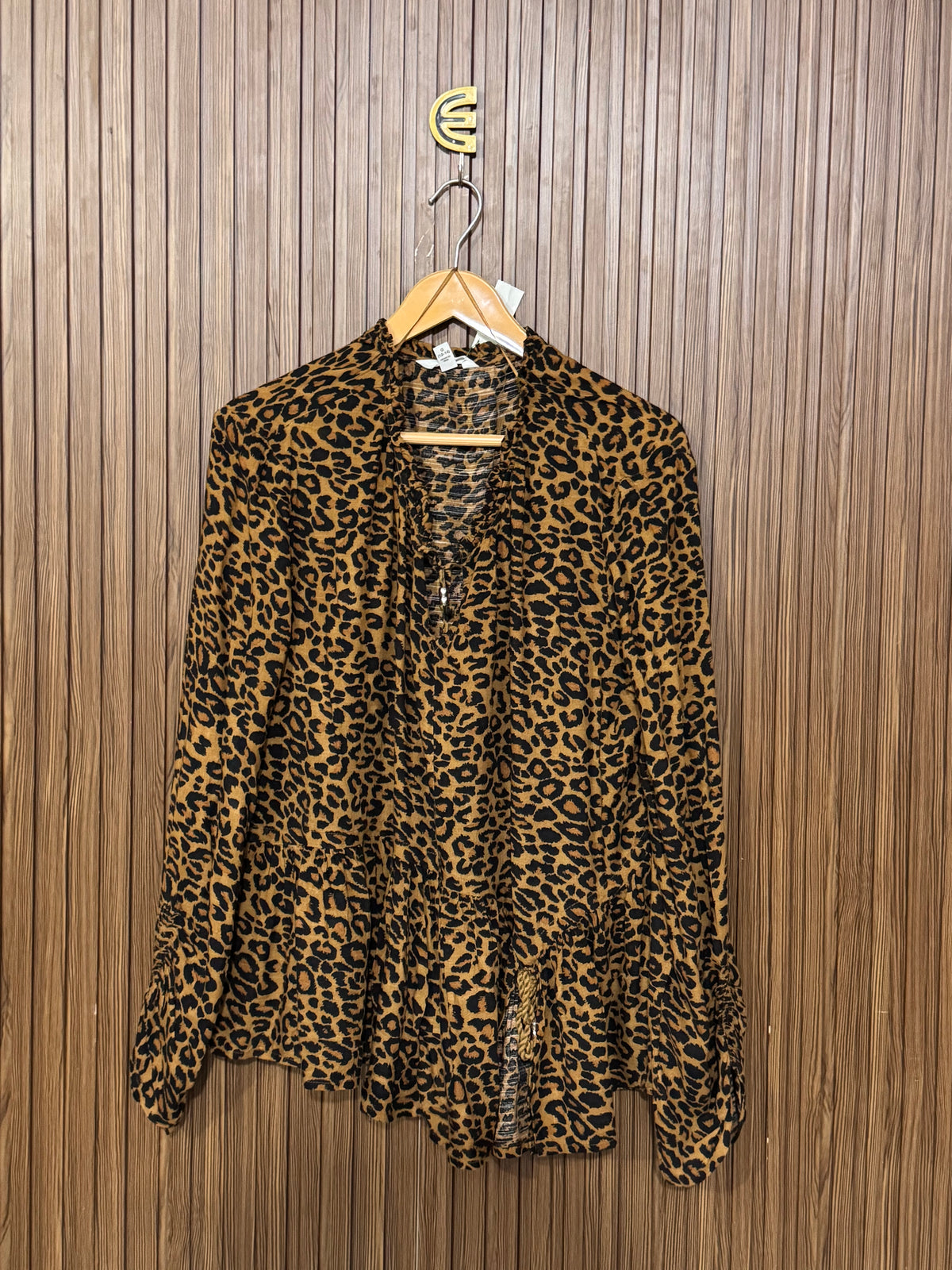 Chest 23 Length 23 Fabric Silk Clean Look
