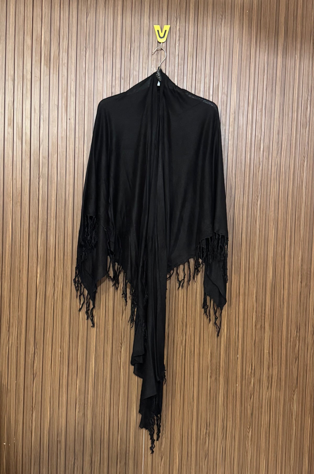 Western Floral Look Shawl