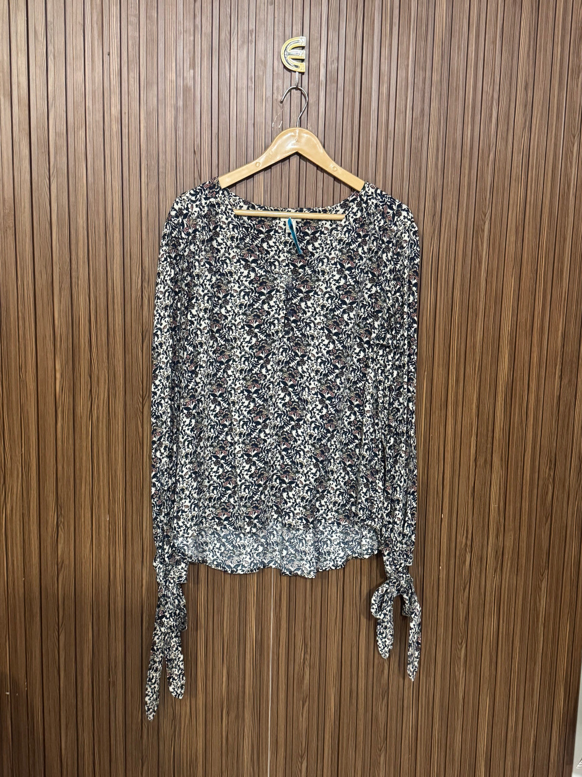 Chest 21 Length 27 Fabric Silk Printed Top